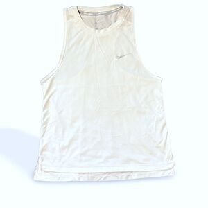 Cutest white Nike Dry Fit Tank